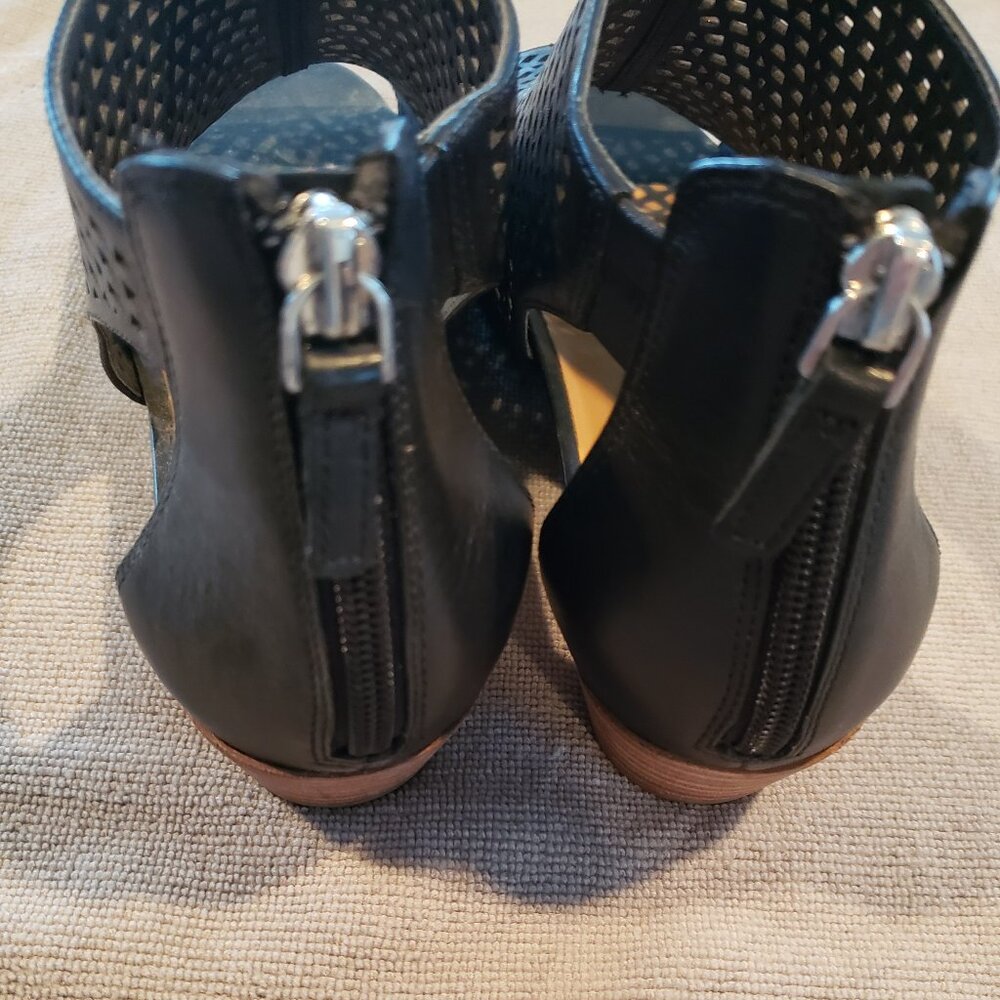 Sage + Simple Leather Sandals - Rylee - Picture 4 of 7